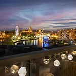 The Motlavian By Renters Prestige Apartament