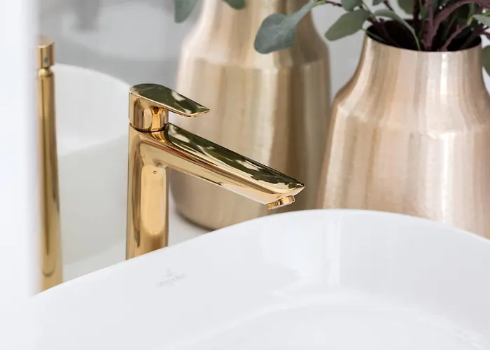 The Motlavian By Renters Prestige