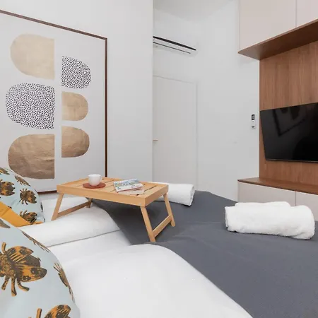 The Motlavian By Renters Prestige Apartman