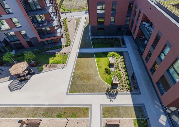 The Motlavian By Renters Prestige Apartment